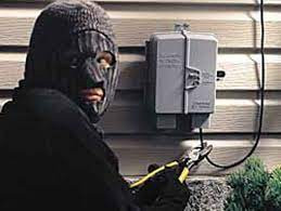 Chống kẻ gian cắt dây điện làm ảnh hưởng đến hệ thống báo trộm